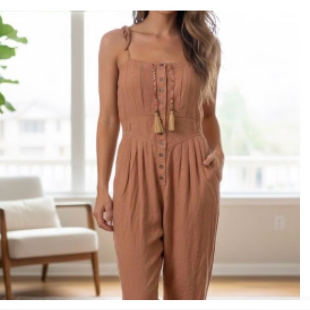 Free People Thinking Out Loud linen jumpsuit 
Terracotta size 4 🌻☮️
